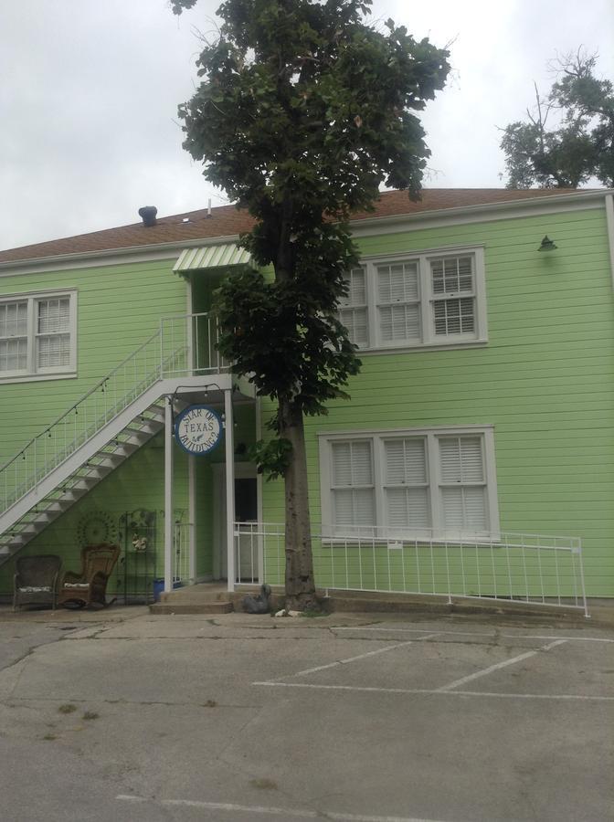 Star Of Texas Inn Building Two Austin Exterior foto